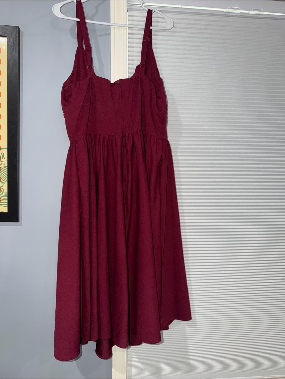 Women's Sleeveless Vintage Fit-and-Flare Dress in Burgundy - Picture 5 of 6
